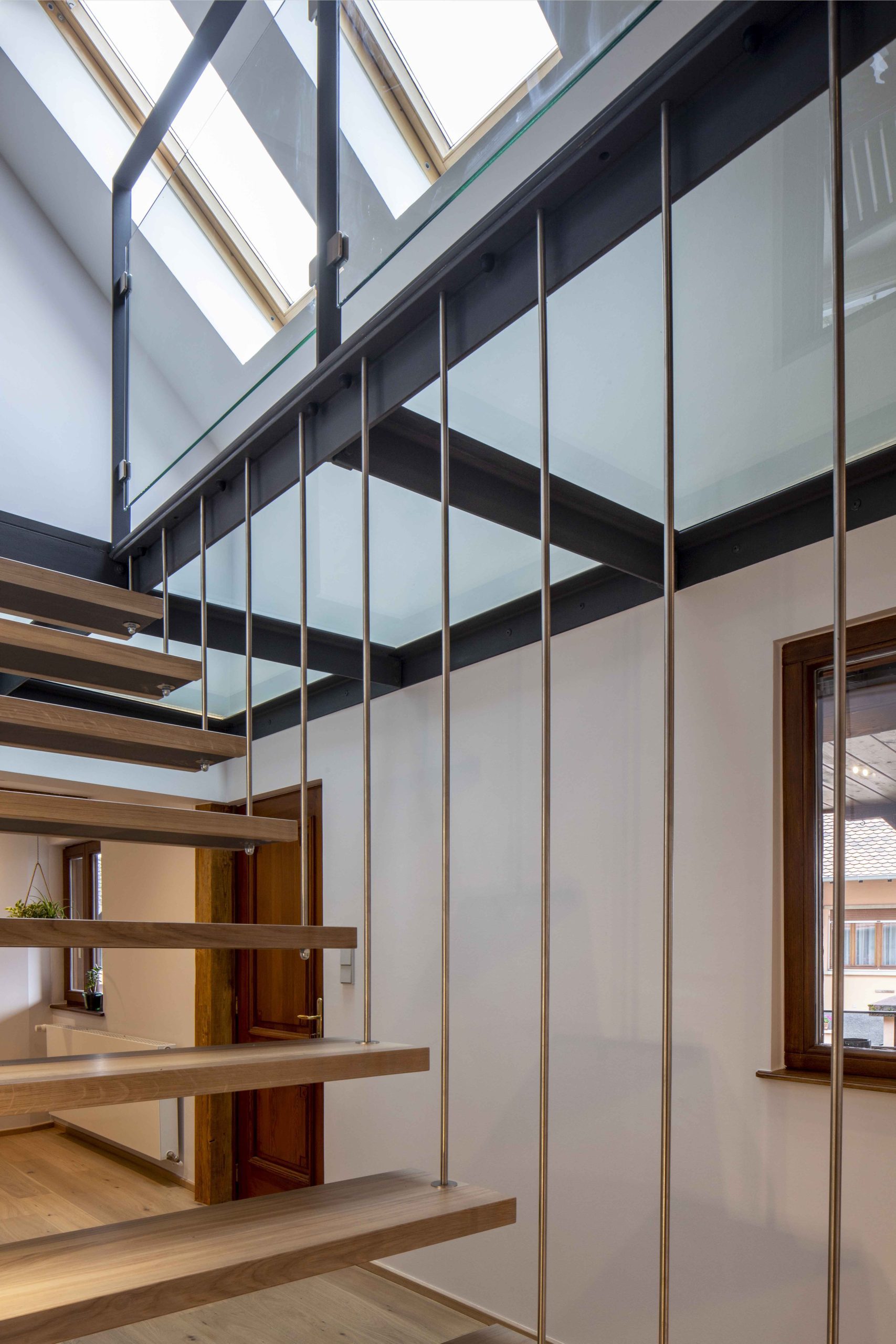 INDEX_Réhabilitation d'un logement situé dans un corps de ferme 2018_projet réhabilitation d'un logement situé dans un corps de ferme_escalier